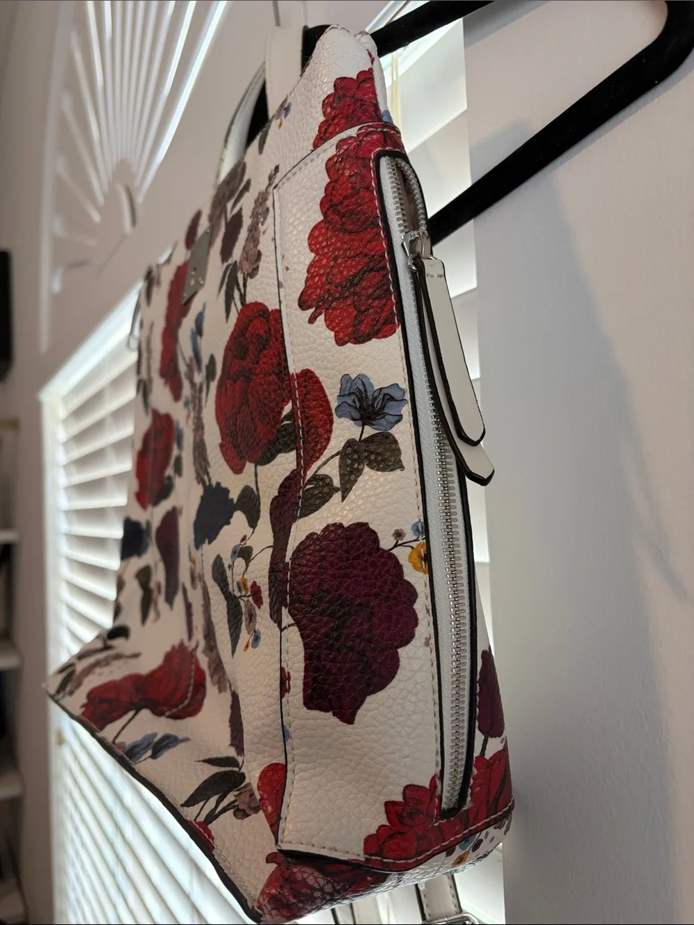 Beautiful Laptop/Backpack - Floral